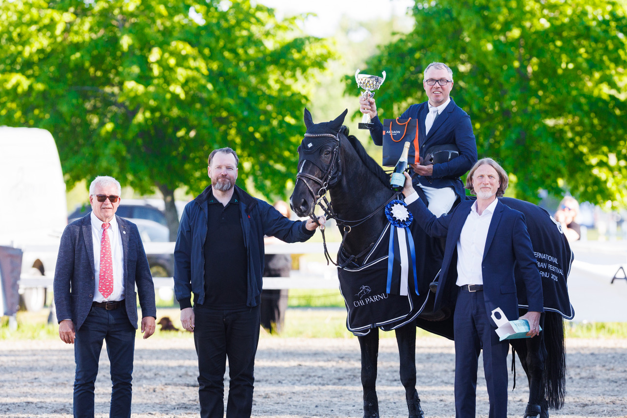 Andrius Petrovas Rowin van de Brouwershoeve foto Kulli Tedre 3 1